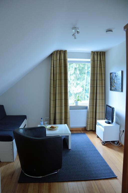 Hotel Schlafschoen Munden  Ruang foto