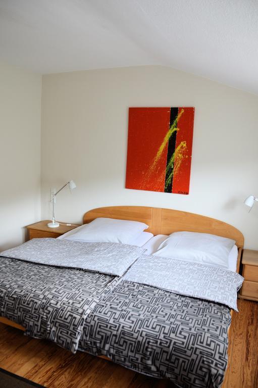 Hotel Schlafschoen Munden  Ruang foto